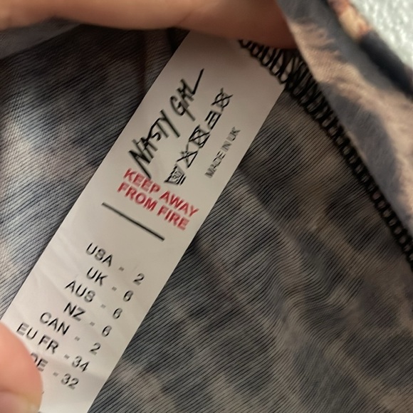 Nasty Gal Leopard Print Mini Skirt Size 2 - Picture 3 of 4